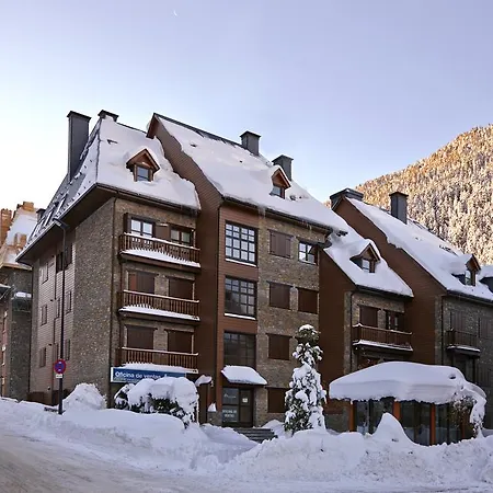Apartment Val De Ruda Luxe 52 By Feelfree Naut Aran